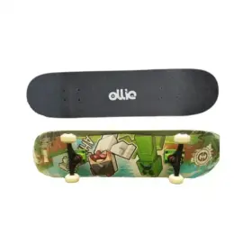 SKATEBOARD OLLIE
